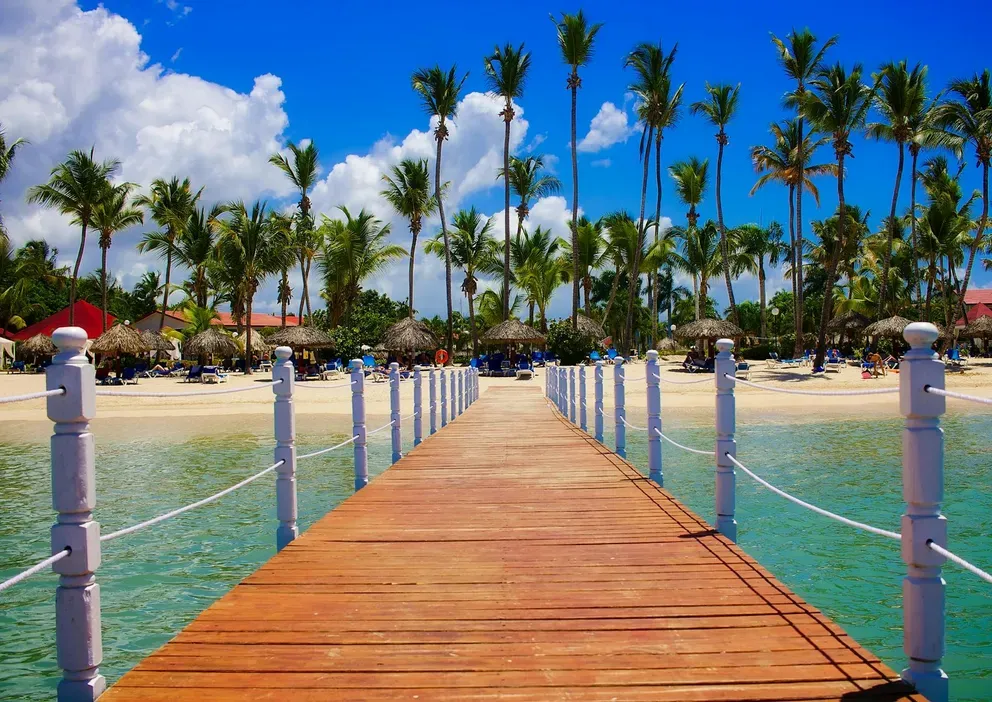 We Paid for My Stepdaughter's Honeymoon, but She Called Us 'Cheap' — So We Taught Her a Lesson in Respect 2 We Paid for My Stepdaughters Honeymoon 1