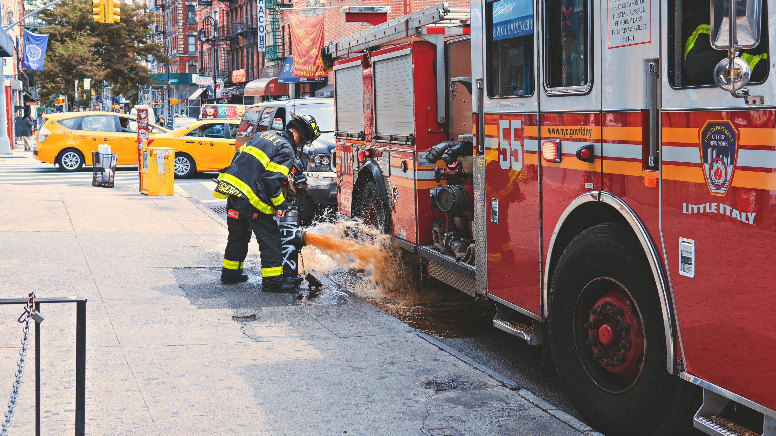 What my son said to a firefighter moved us all to tears 3 pexels kinh 580117 scaled