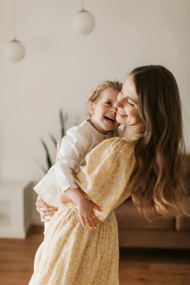 I Took My Little Daughter To Visit Her Girlfriend – I Couldn’t Believe What She Found In Her Room 14 I Took My Little Daughter to Visit My Girlfriend 9